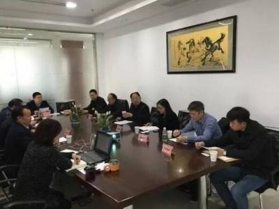 溶剂涂料将消逝 水性涂料获全面推广：省建设厅科技发展中心召开专家评审座谈会