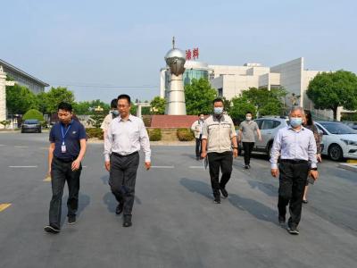 中车戚墅堰机车车辆工艺研究所有限公司考察团莅临晨光工业园参观考察！
