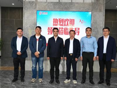 武进区区长恽淇丞、副区长王栋一行参观调研晨光集团！